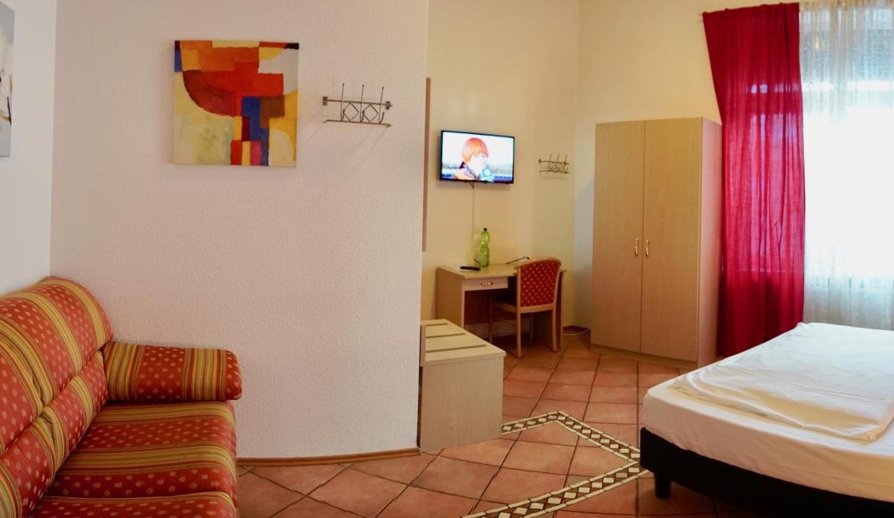 Hotel Aurelia Φραγκφούρτη Εξωτερικό φωτογραφία